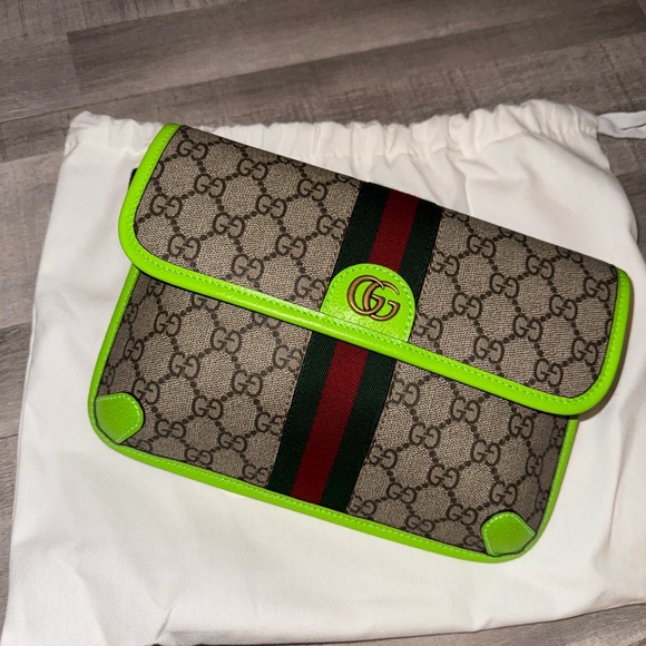 Authentic Gucci Belt Bag - Picture 1 of 4